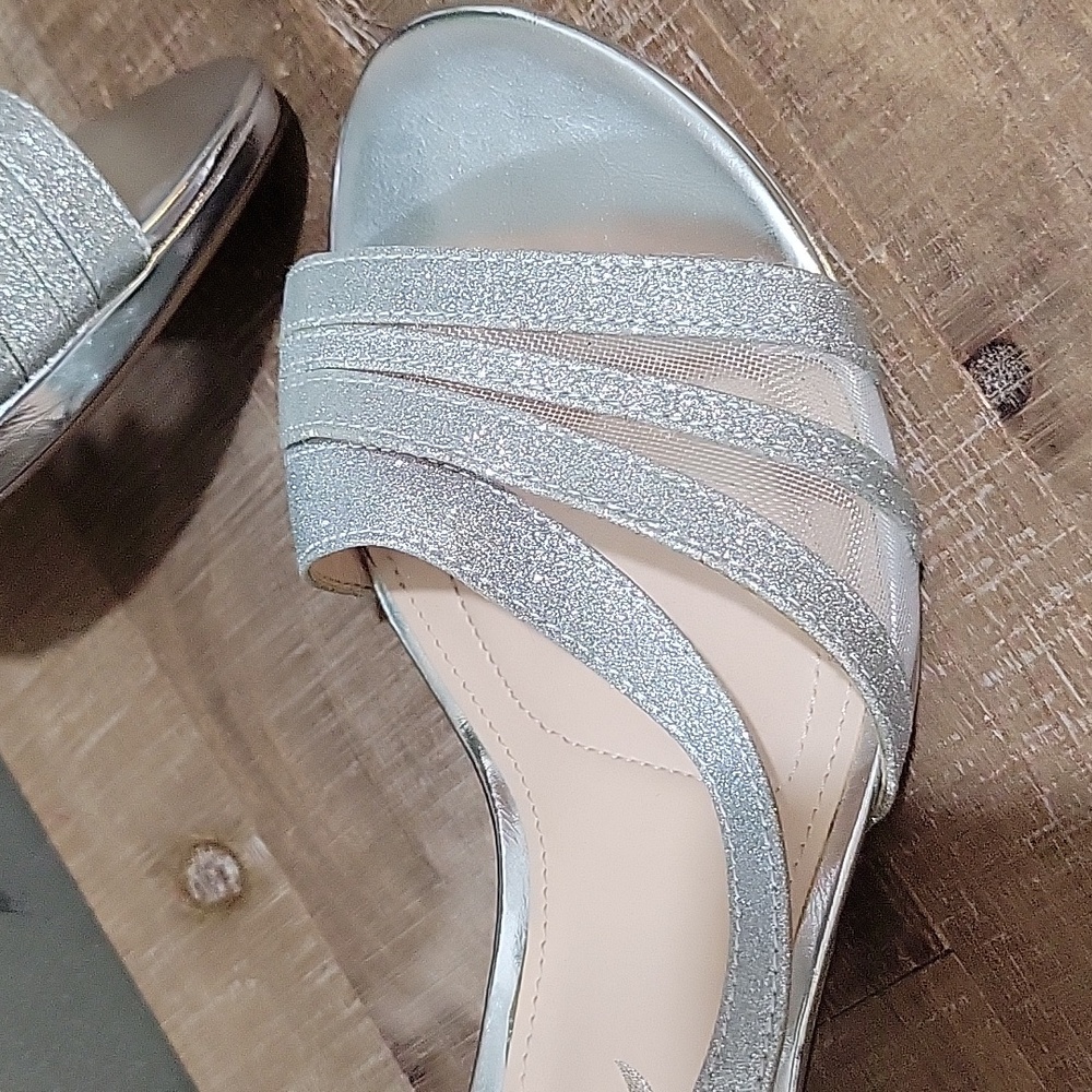 Nina peep Toe Glittery Heels, Womens 9 Metallic, Ankle Strap, Special Occasion - Picture 8 of 8